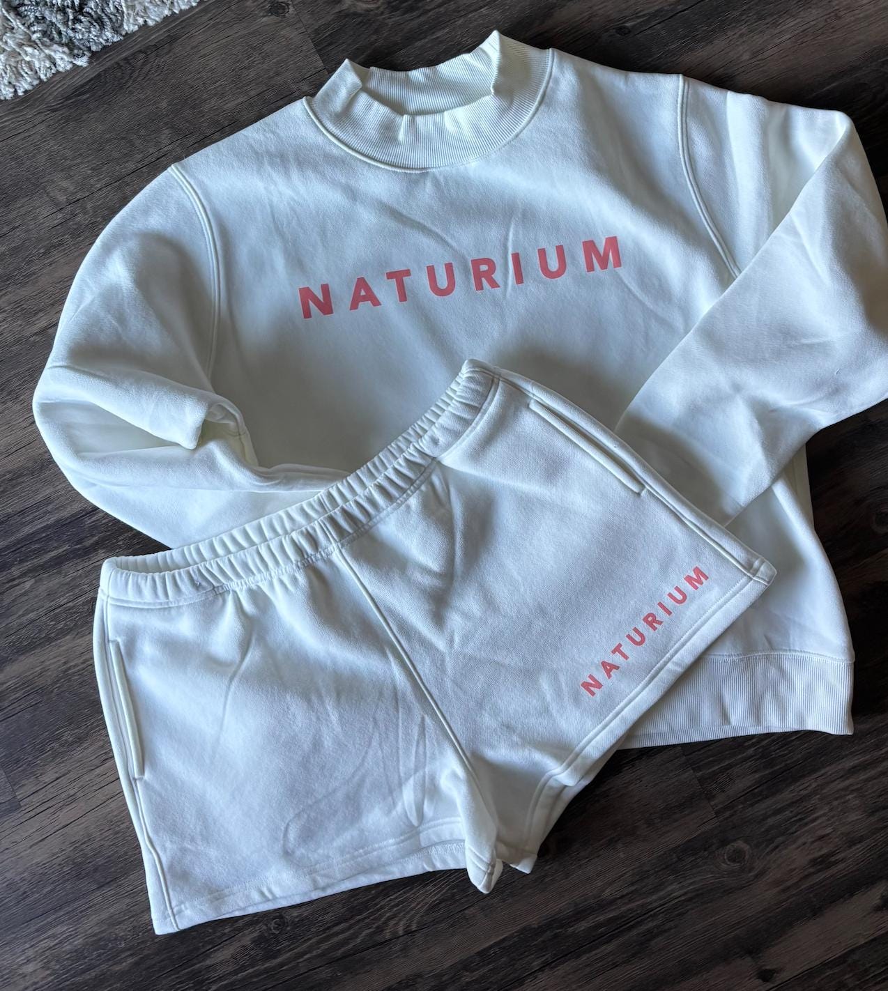Mocknecks Sports Team Custom Logo Mockneck Set - view 9